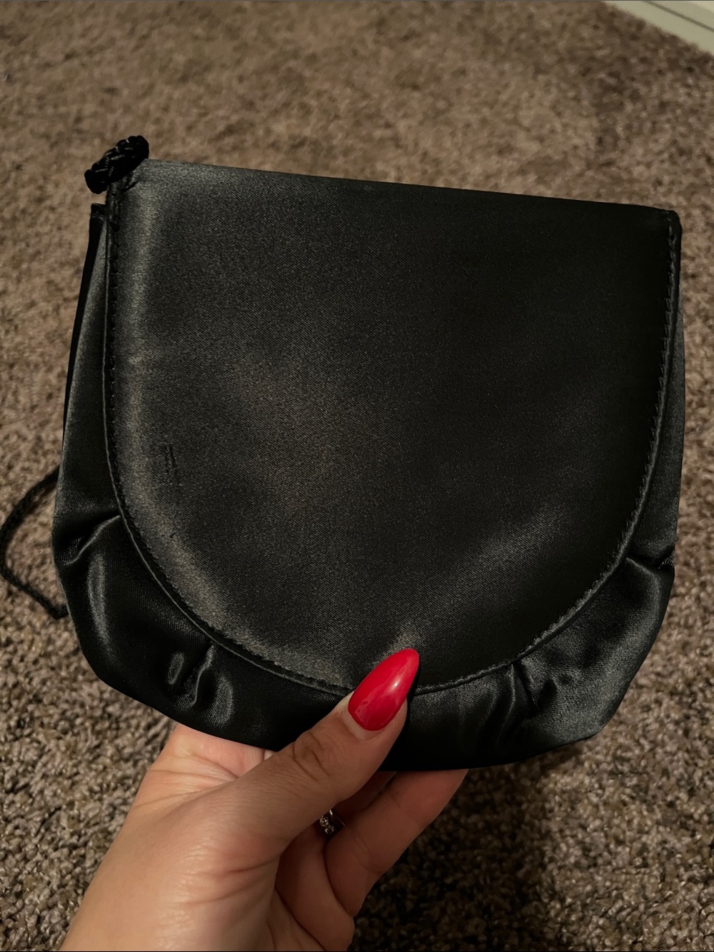 Le Regale Black Satin Crossbody Purse with Braided Strap - Picture 4 of 9